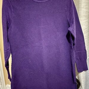 Chico's Asymmetrical Hem Ribbed Tunic Pullover Sweater in the color Violet size2